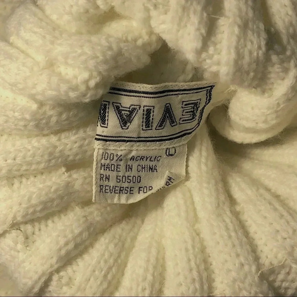 Vintage 80s Evian White Cable Knit Sweater Embossed Monogram Design Turtleneck - Picture 6 of 7